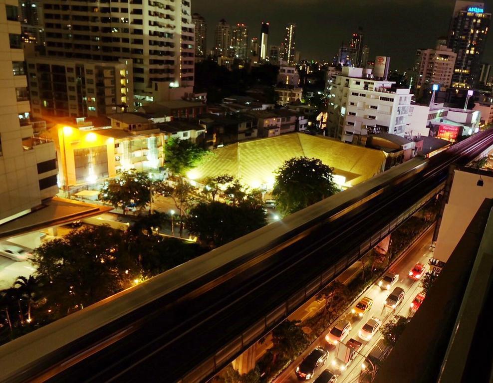 V Residence Bangkok Exterior foto