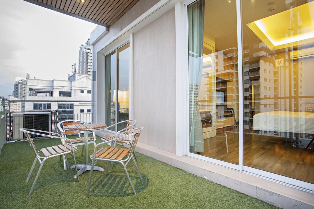 V Residence Bangkok Exterior foto